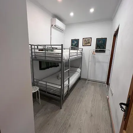 Bbtk Hostel *